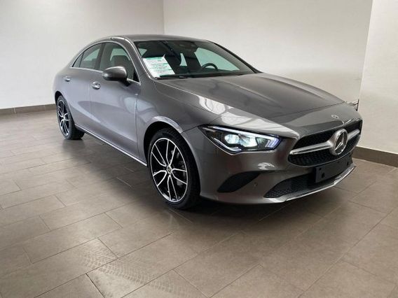 MERCEDES-BENZ CLA 180 Sport