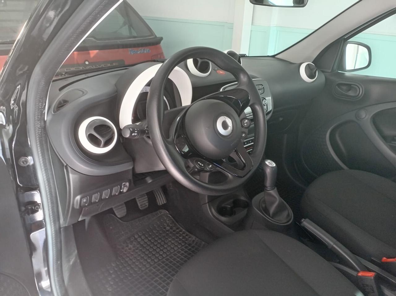 Smart ForFour 70 1.0 Prime