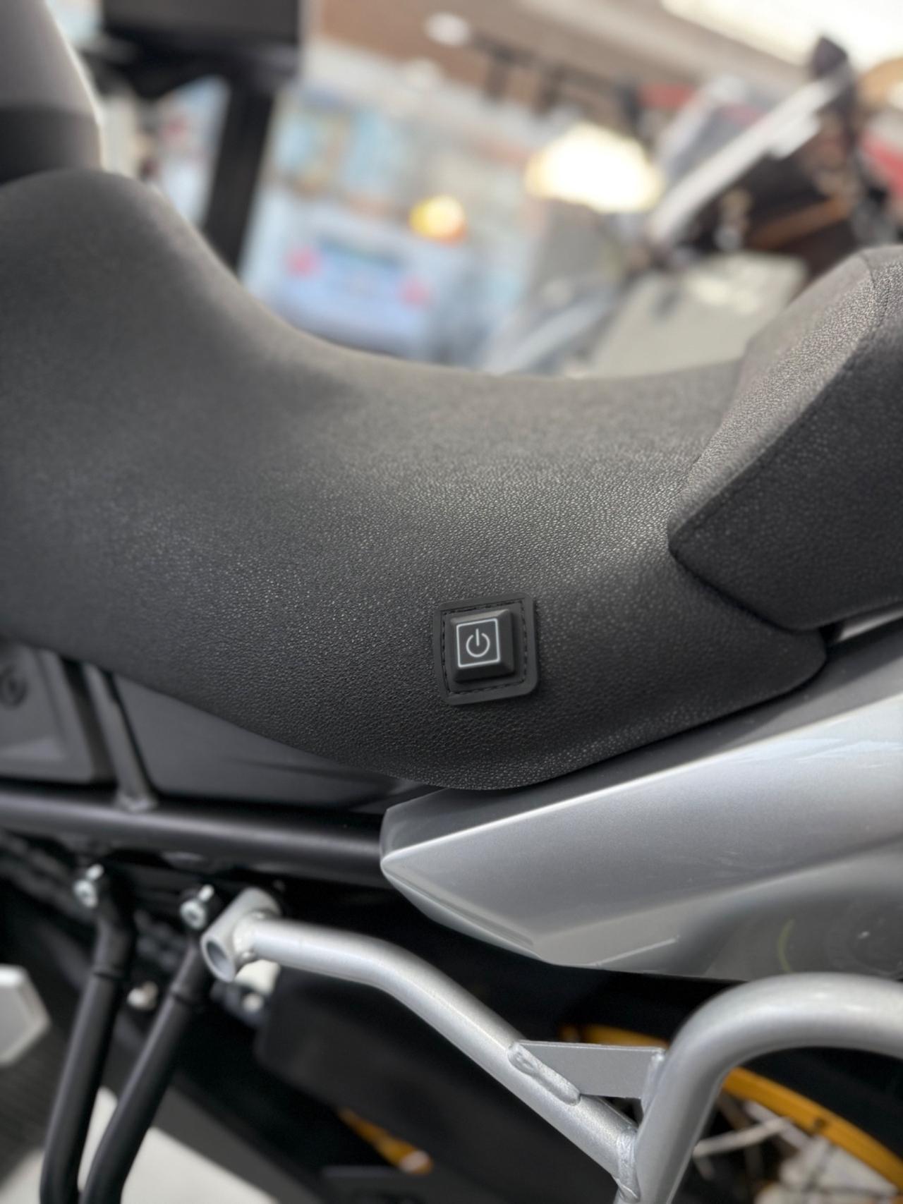 CF MOTO 700MT ADV NUOVA PRONTA CONSEGNA