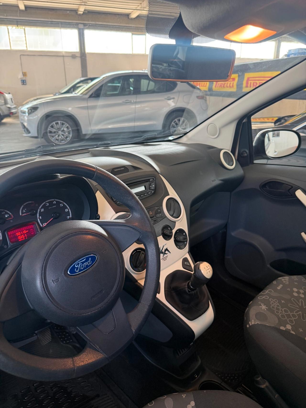 Ford Ka Ka+ 1.2 8V 69CV Titanium