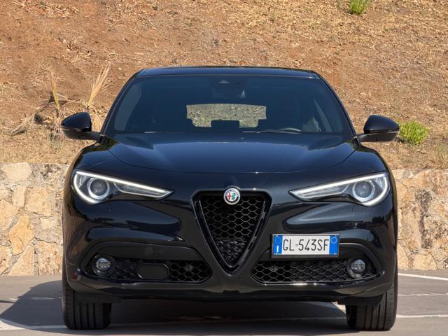 ALFA ROMEO Stelvio 190CV Q4 19'' BLACK+RETROCAMERA+2PDC+PACKBLACK