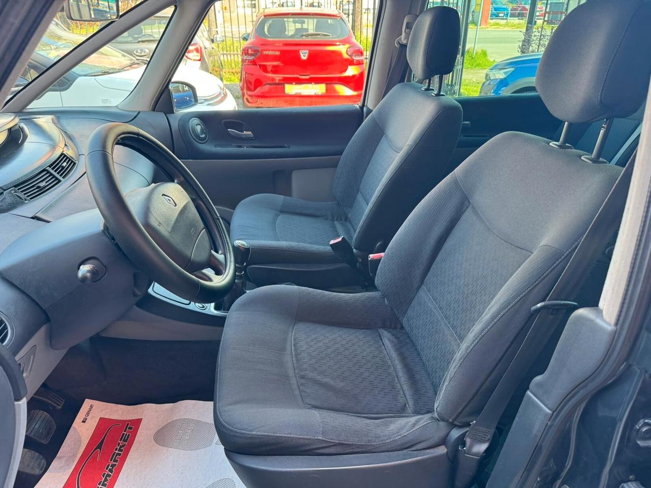 Renault Espace 2.0 dCi 150CV Dynamique