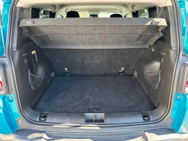 Jeep Renegade 1.3 T4 DDCT Business