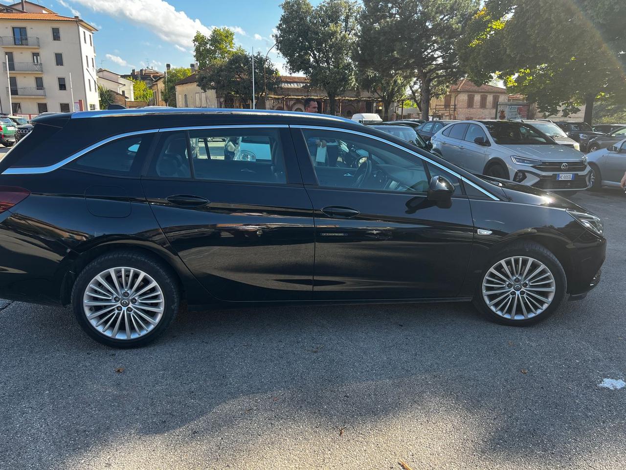 Opel Astra 1.6 CDTI Business #12115