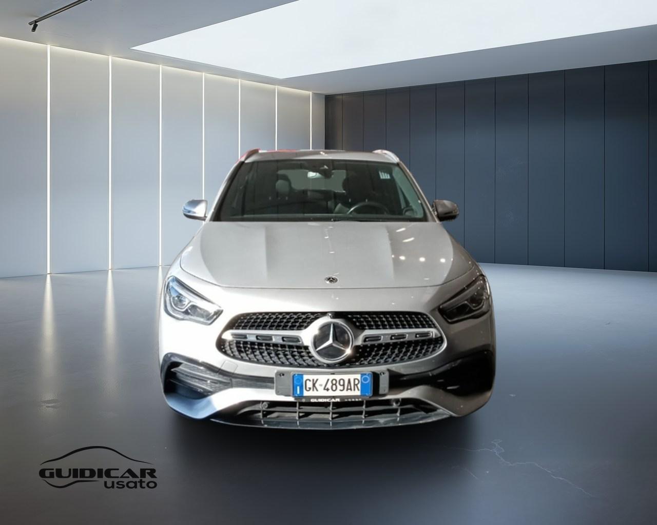 Mercedes-Benz GLA-H247 2020 - GLA 180 d Premium auto