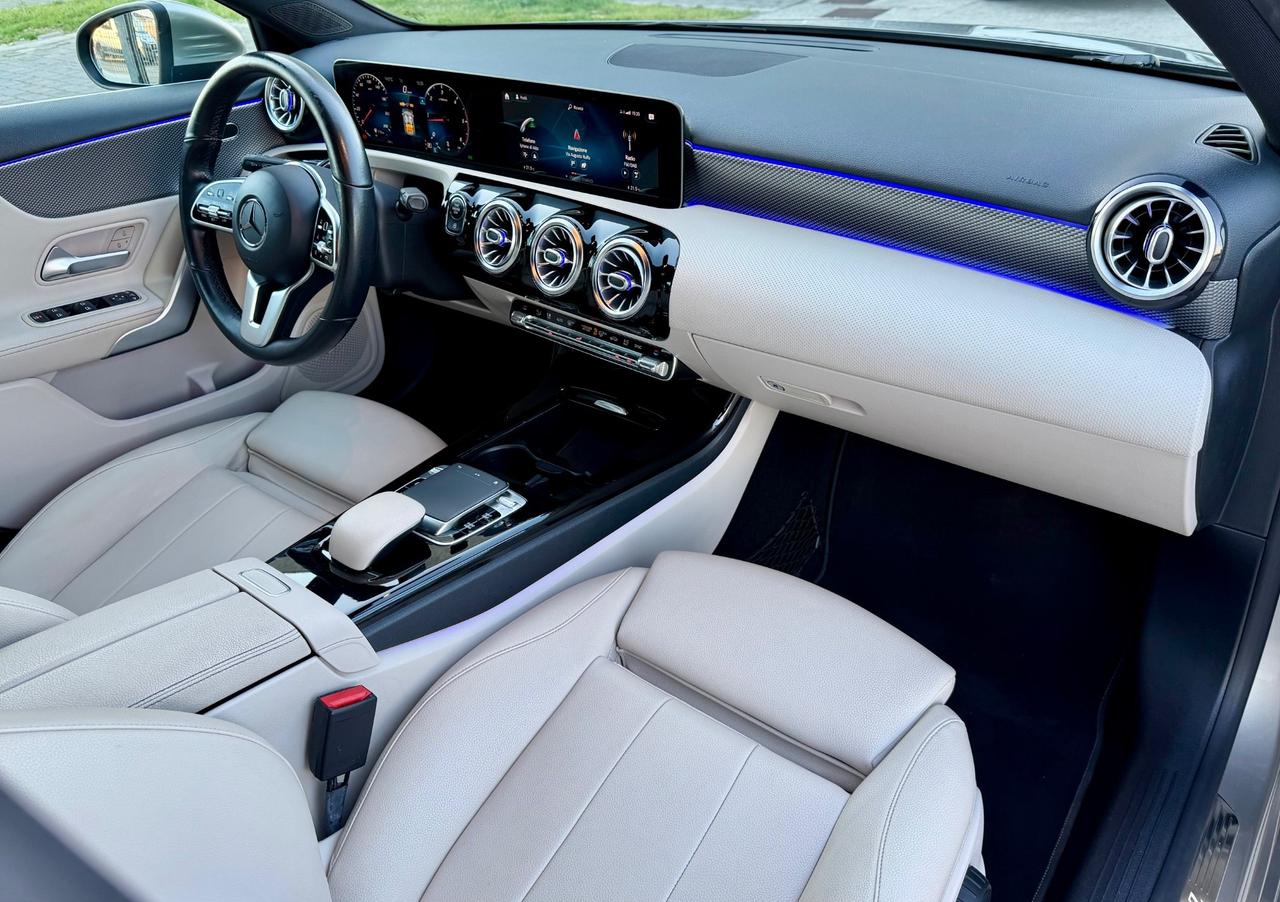 Mercedes-benz A 200 d Automatic Premium