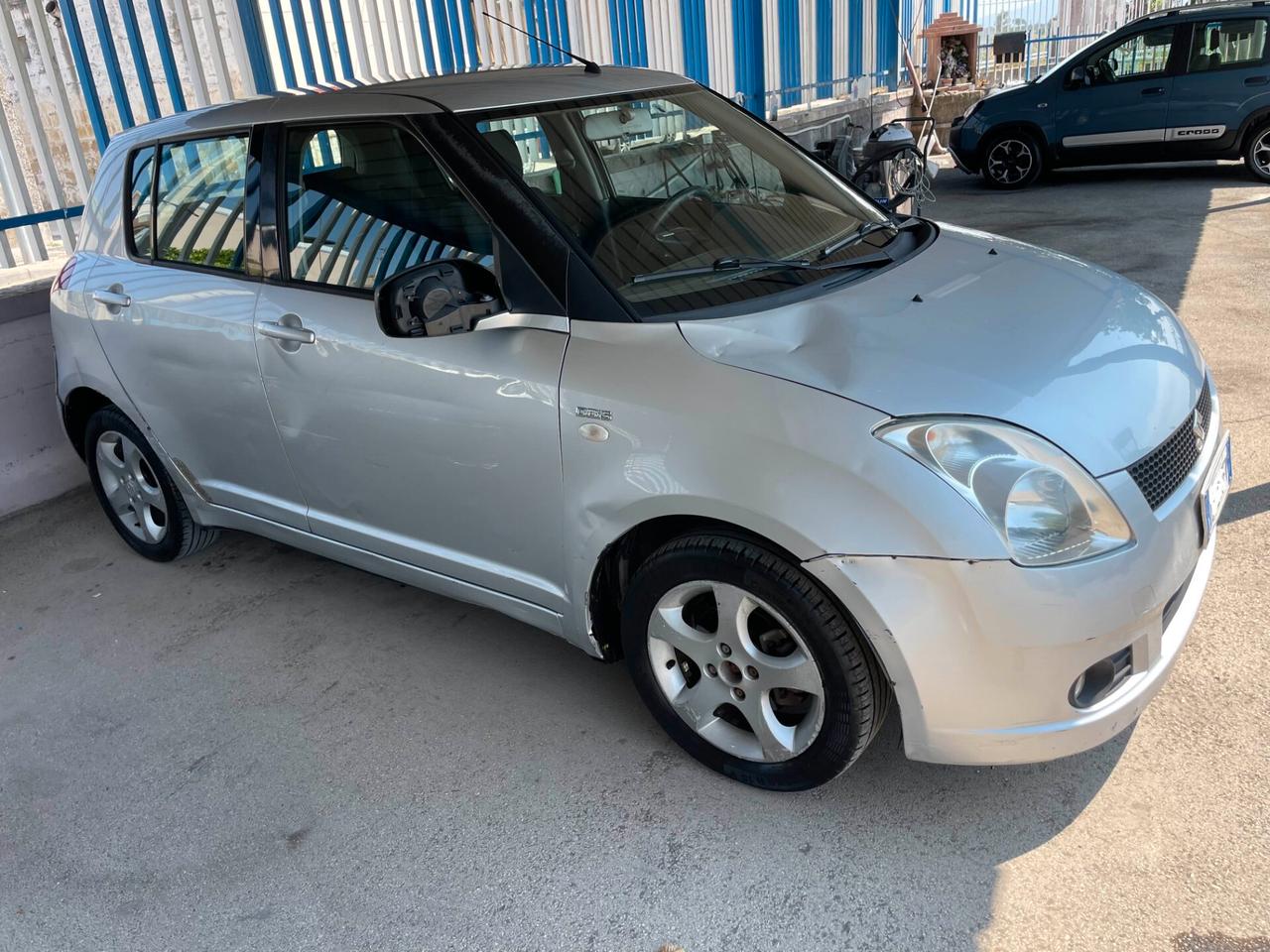 Suzuki Swift 1.3 DDiS 5p. GLX