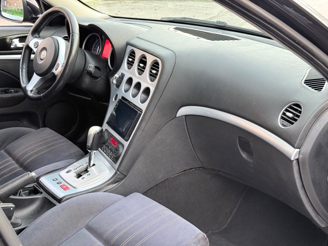 Alfa Romeo 159 1.9 JTDm 16V Sportwagon Progression Q-Tronic