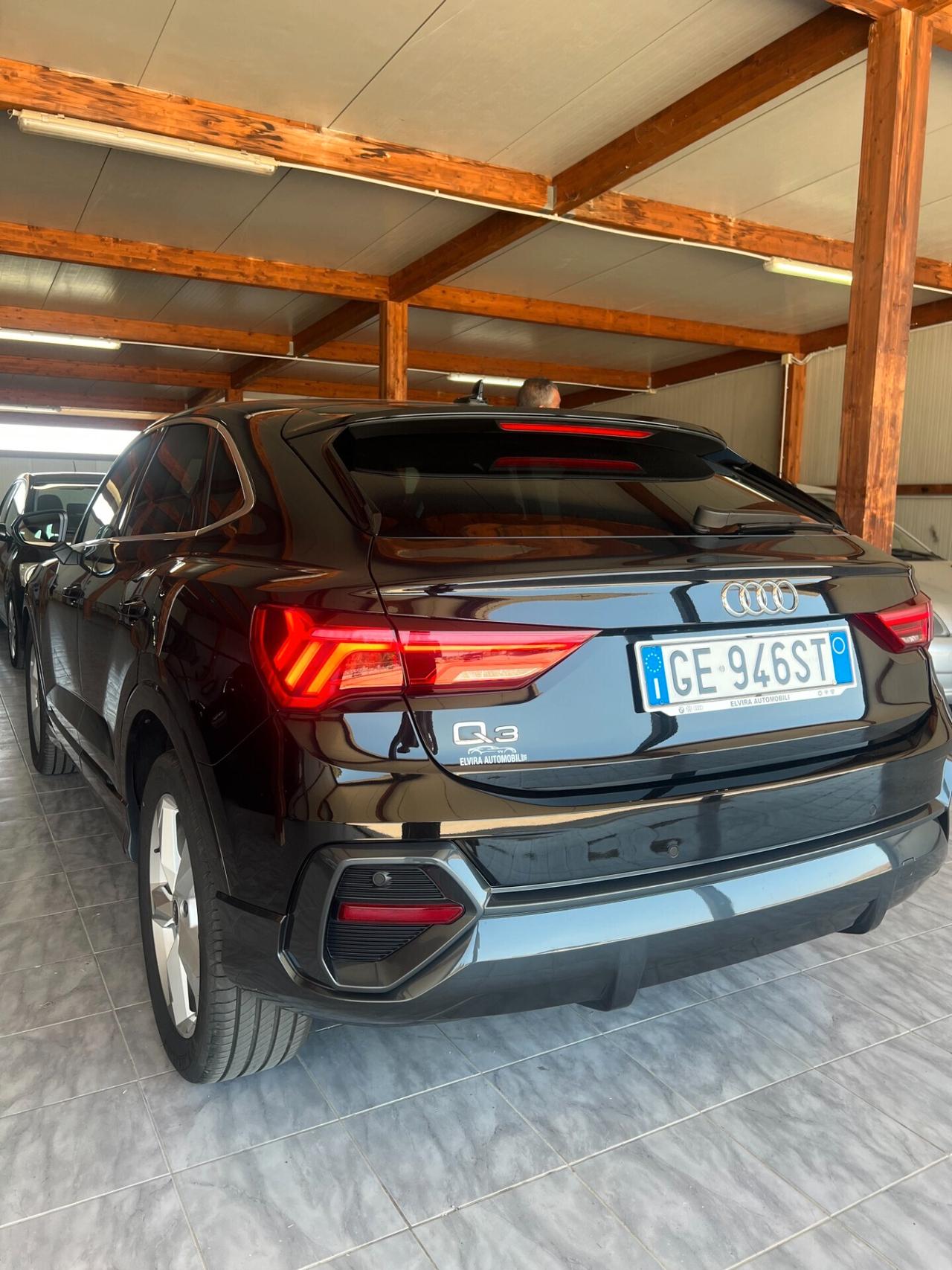 Audi Q3 SPORTBACK 35 TDI S tronic Business Plus 43.000KM