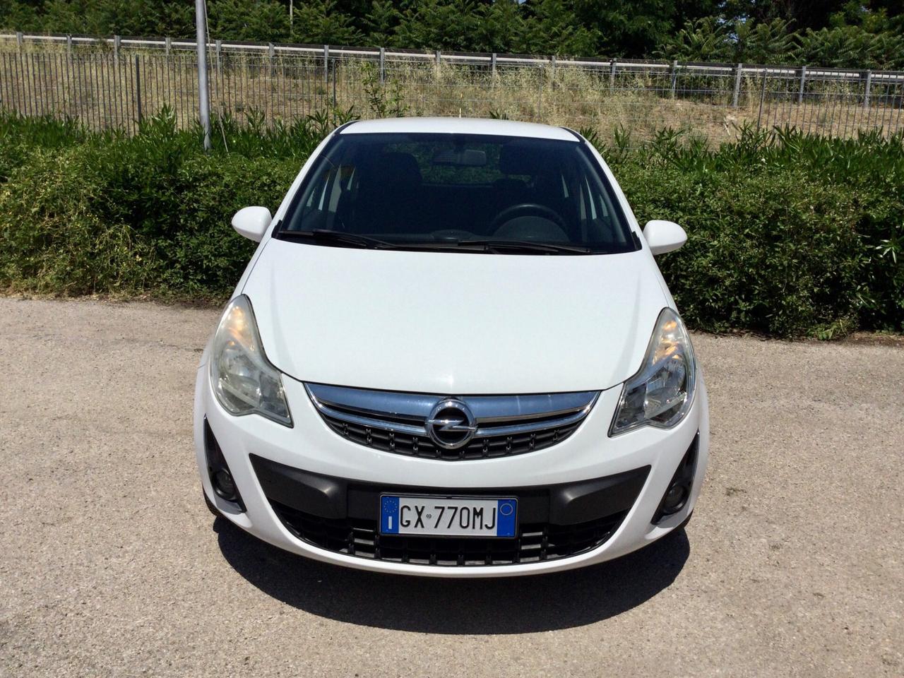 Opel Corsa 1.2 85CV 5 porte GPL-TECH Club
