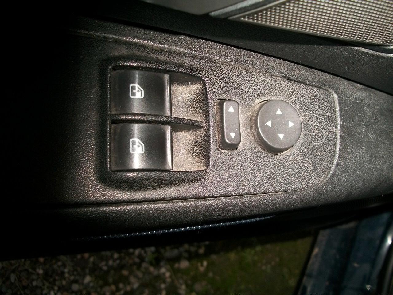 Fiat Grande Punto 1.4 5 porte Active Natural Power NATA A METANO DALLA FIAT,, IL METANO SCADE 30/02/2029 GARANZIA UN ANNO SI NEOPATENTATI REVISIONE SCADE 30/04/2027