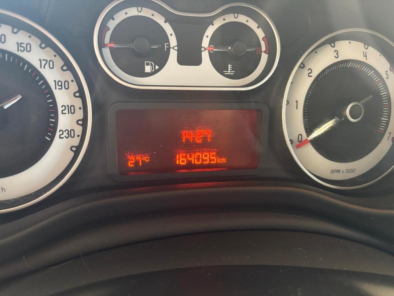 FIAT 500 L ANNO 2015 DS 1.3 MULTIJET ADATTA NEOPATENTATI KM 164 MILA