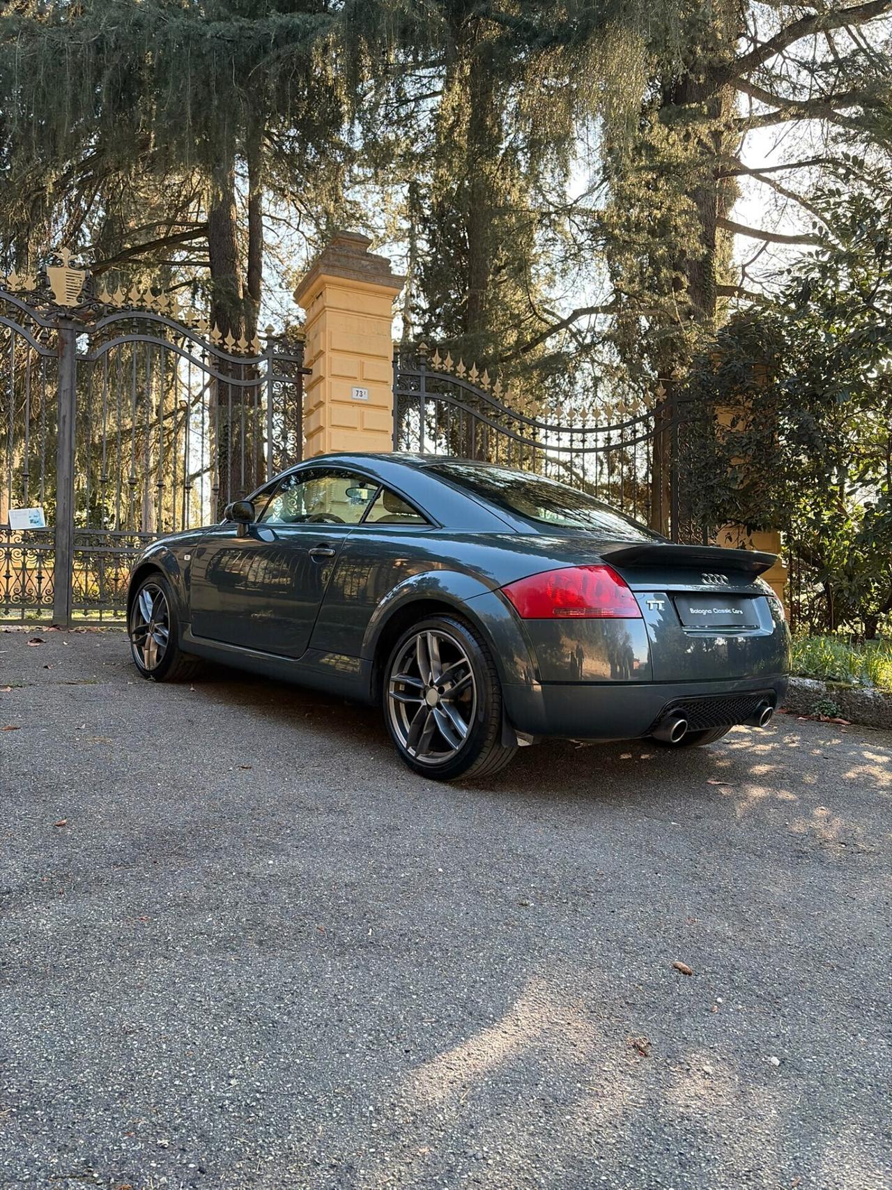 Audi TT 3.2 V6 quattro Book Service Tagliandi Certificati