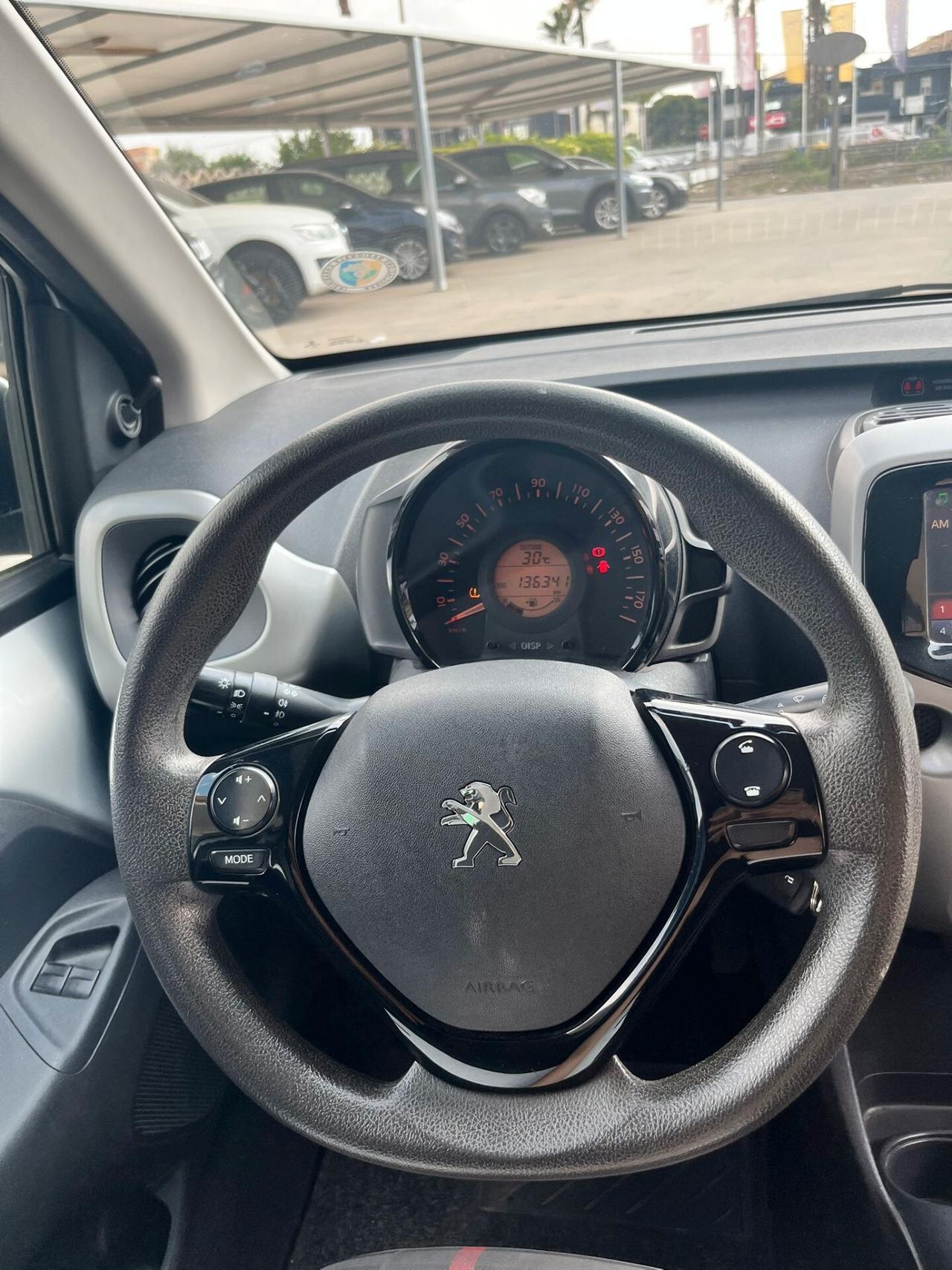 Peugeot 108 VTi 68 5 porte Allure TOP!