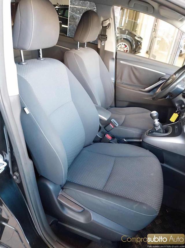 TOYOTA Verso 2.0 D Active 7 posti