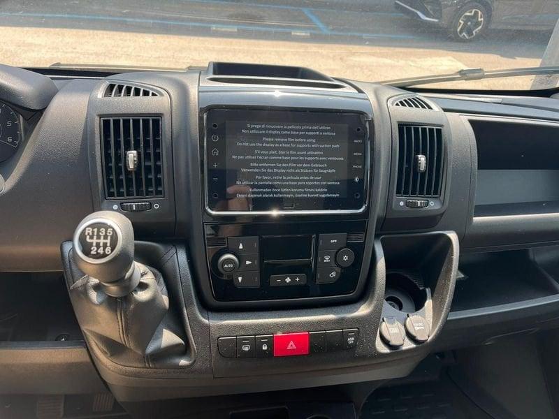 Peugeot Boxer Boxer 335 2.2 BlueHDi 140 S&S L3H2 (IVA ESCL.)