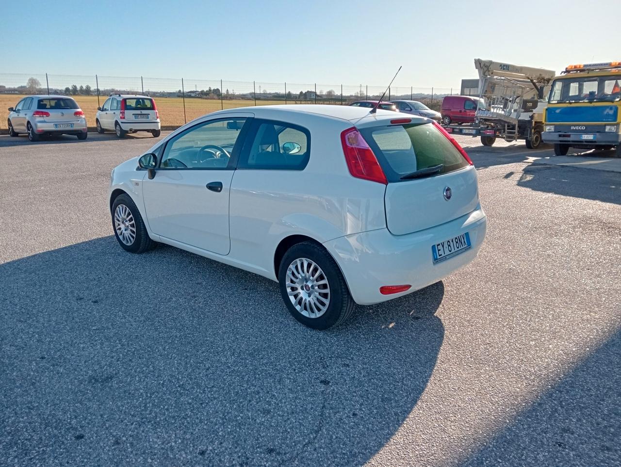 Fiat Punto 1.3mjet 75CV OK NEOPATENTATI