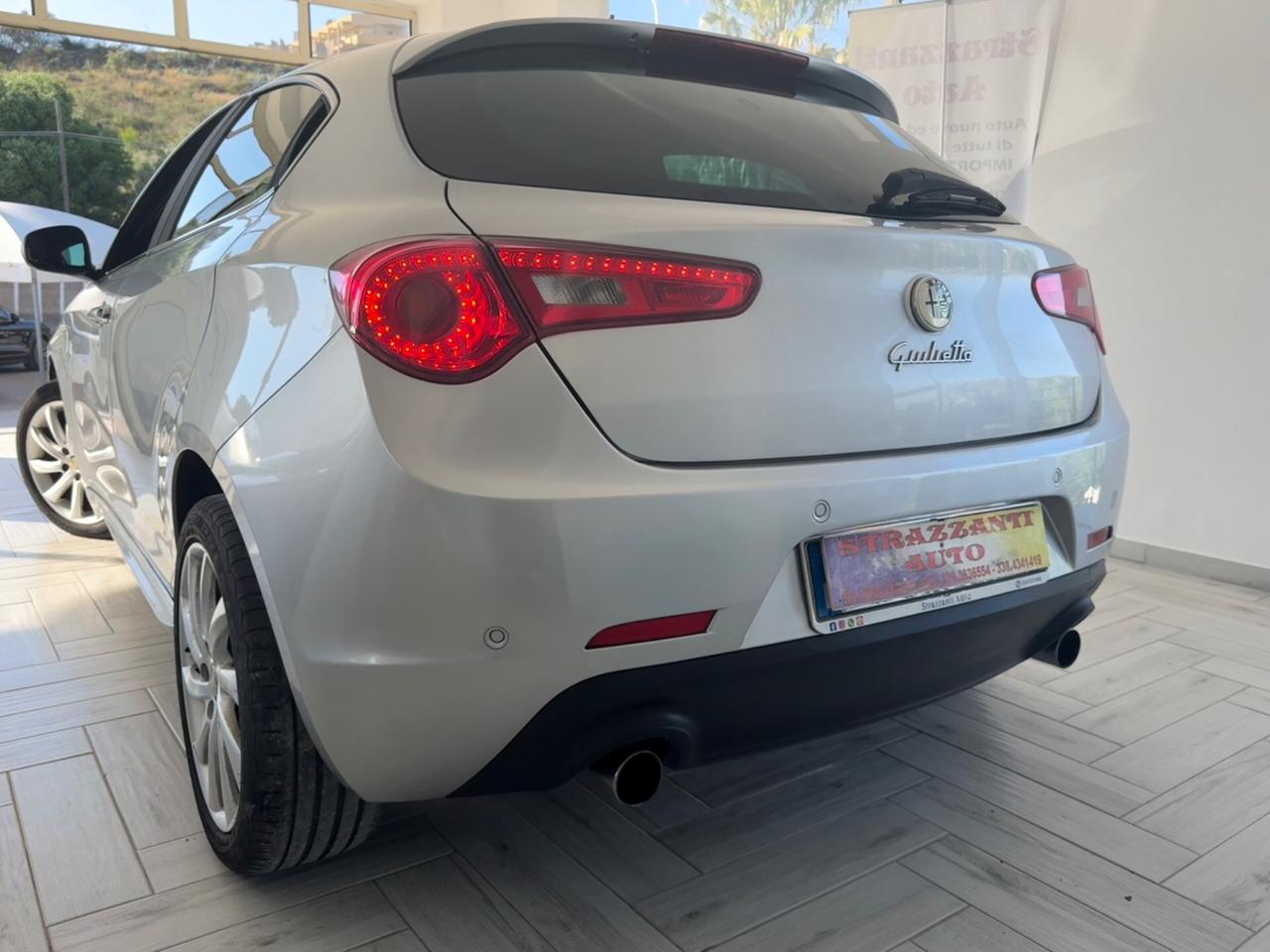 Alfa Romeo Giulietta 2.0Mjt140 CV Exclusive FULL2013