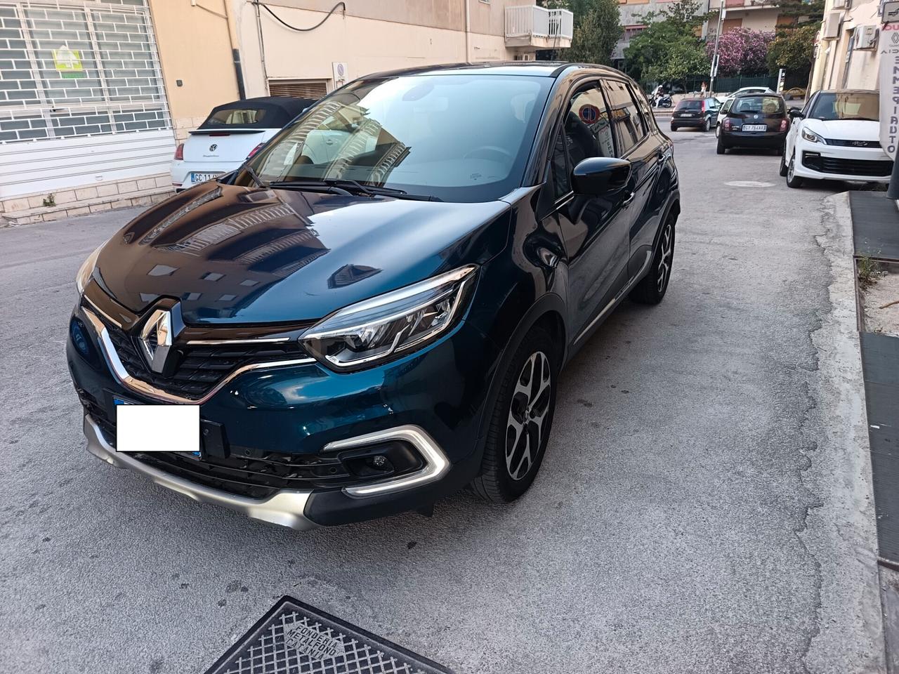 Renault Captur 1.5.DCI Sport Edition2 km.95000 Full Optional