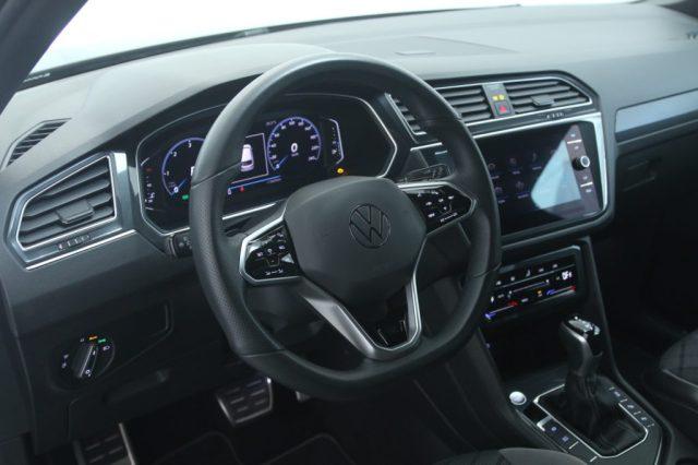 VOLKSWAGEN Tiguan 2.0 TDI 150 CV SCR DSG R-Line Fari Matrix/Black P.