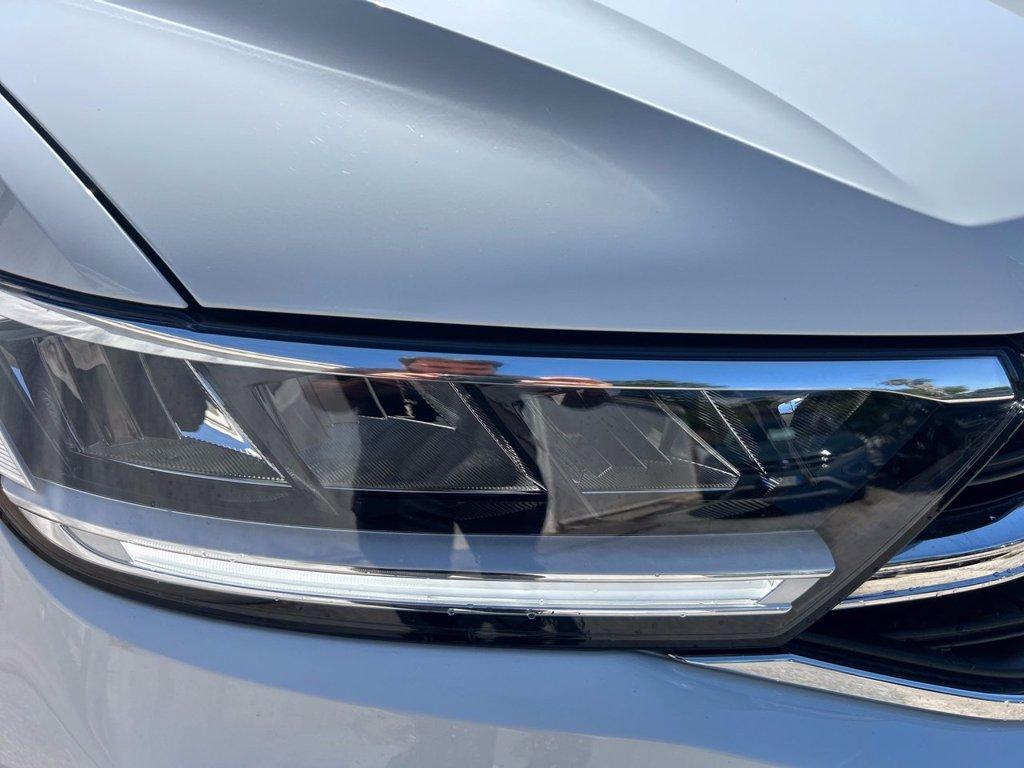 VOLKSWAGEN T-roc 1.0 tsi r-line 110cv del 2024