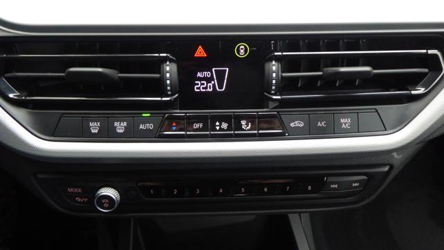 BMW 118 d 5p. Business Advantage