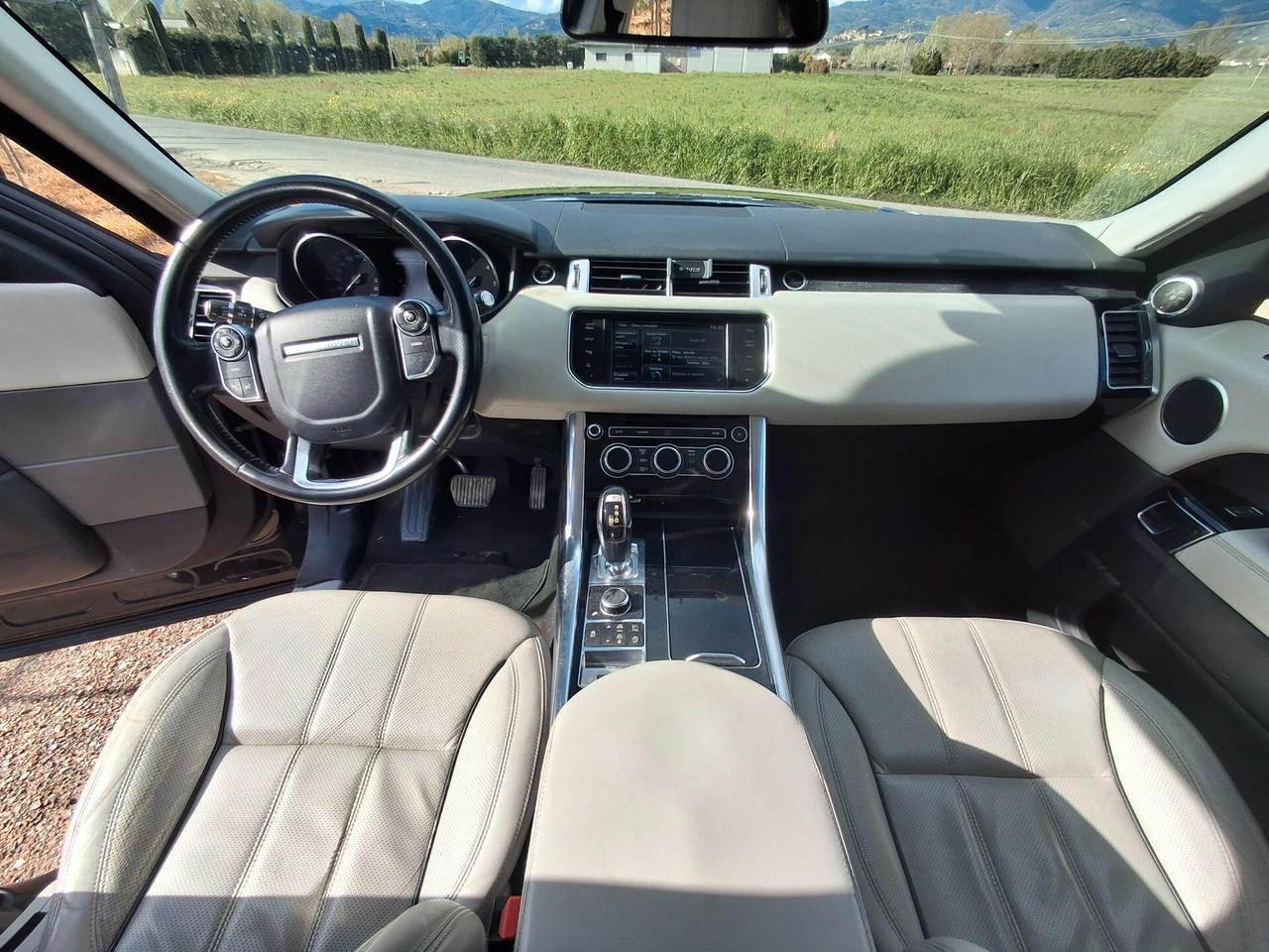 Land Rover Range Rover Sport 3.0 TDV6 HSE Dynamic