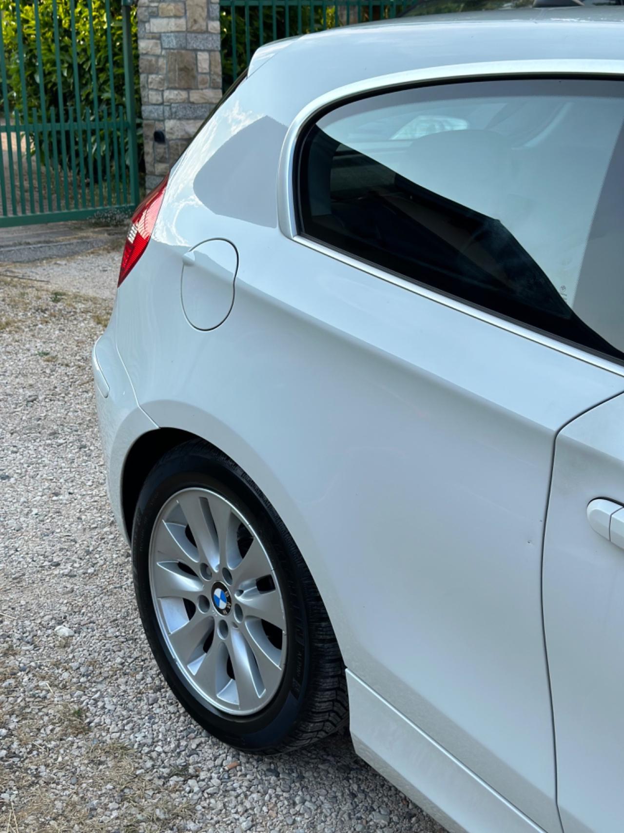 Bmw 116d 2.0 116CV FUTURA KMCERT UNICOPR