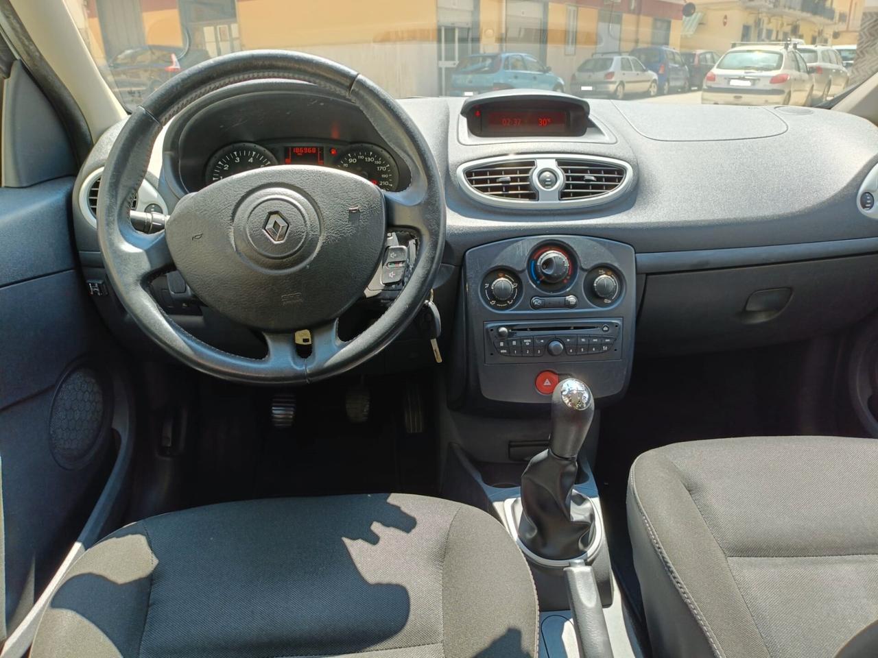 Renault Clio 1.2 16V 5 porte GPL Yahoo!