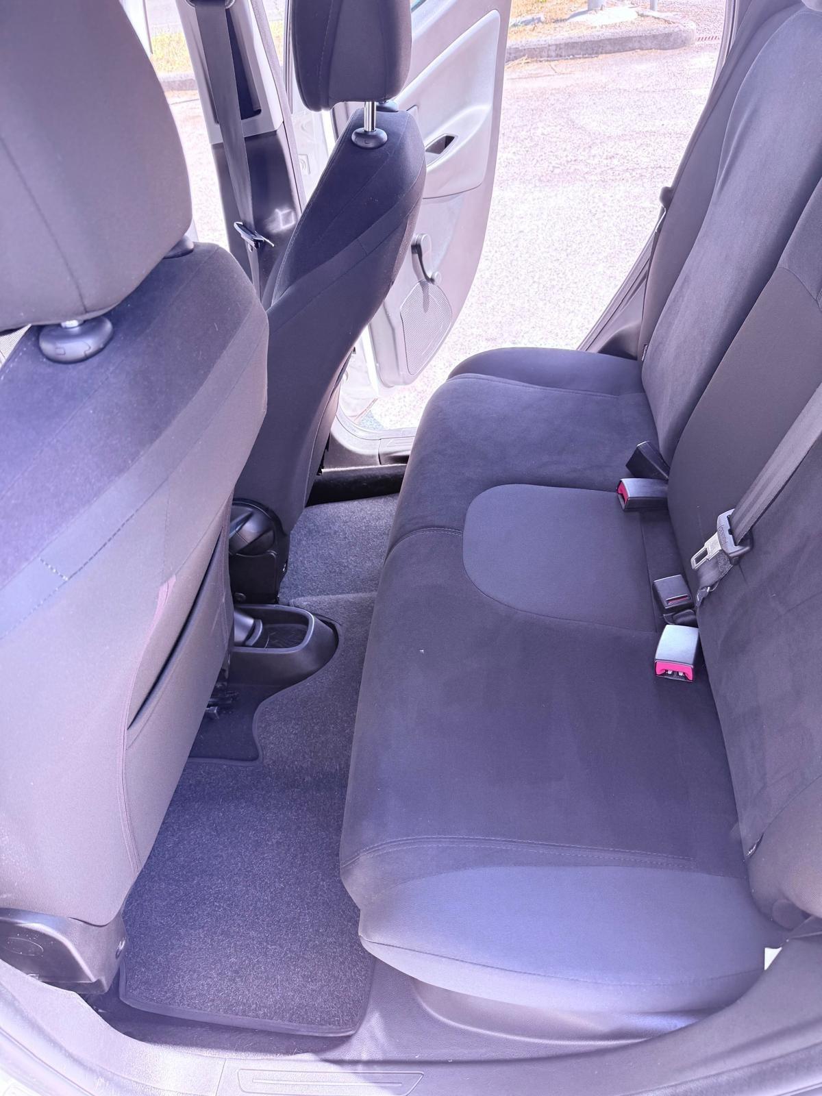 Lancia Ypsilon 1.2 69 CV 5 porte S&S Silver