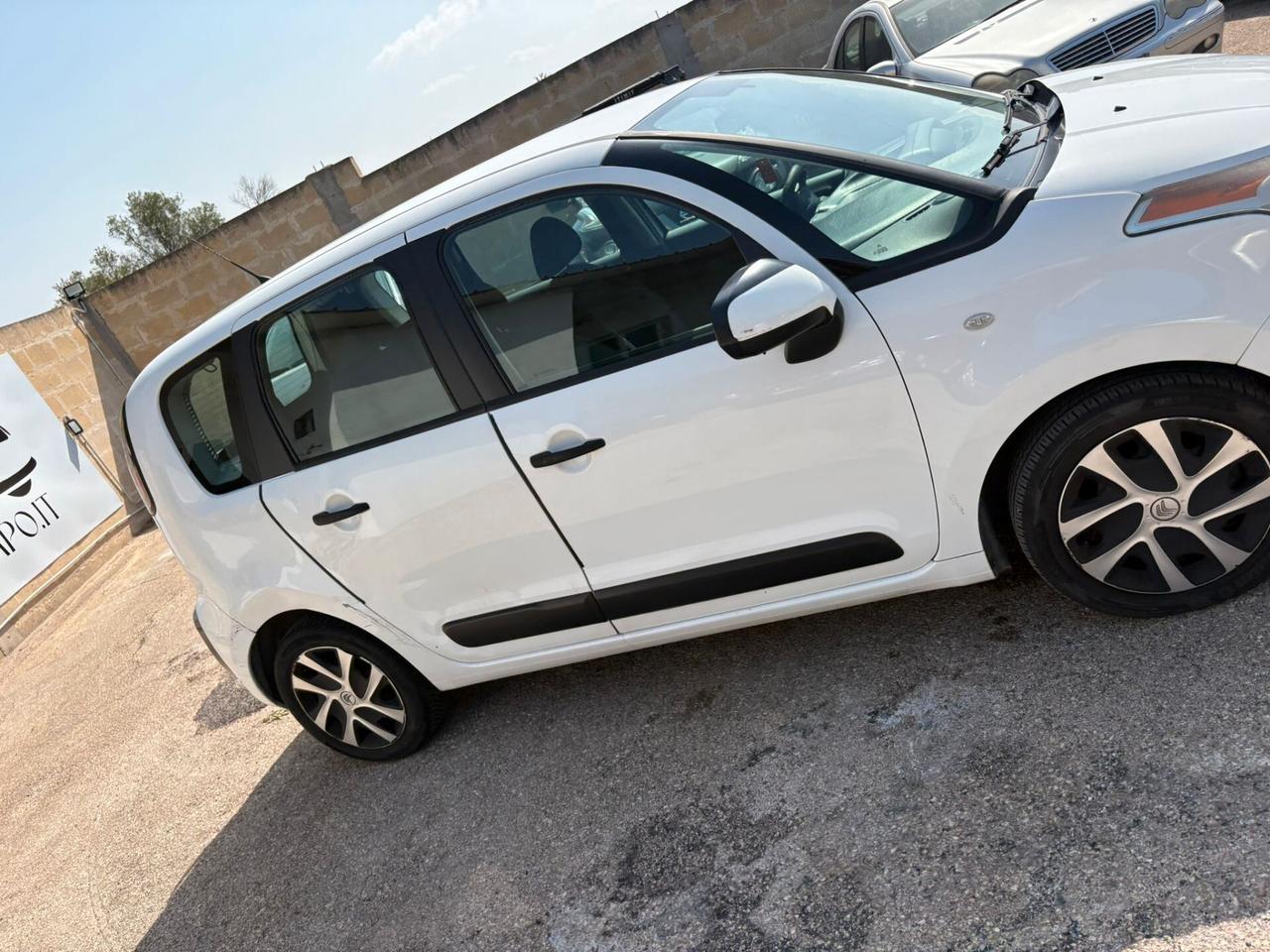 Citroen C3 Picasso 1.4 VTi 95 GPL airdream Seduction unico proprietario