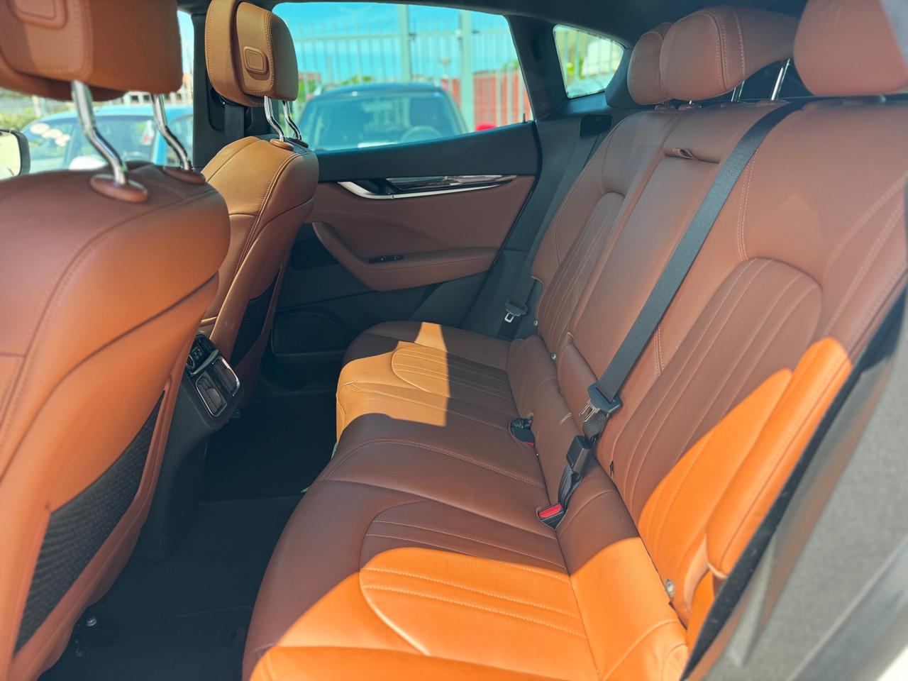 Maserati Levante 2.0 mhev GT 330cv auto