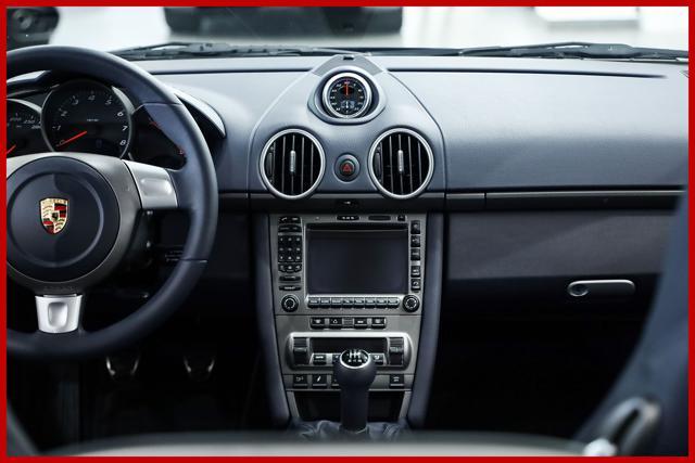 PORSCHE Cayman 2.7