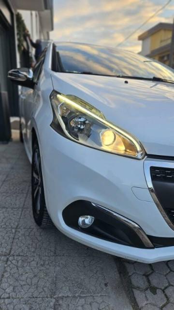 Peugeot 208 1.2 pt t Allure s&s 110cv 5p