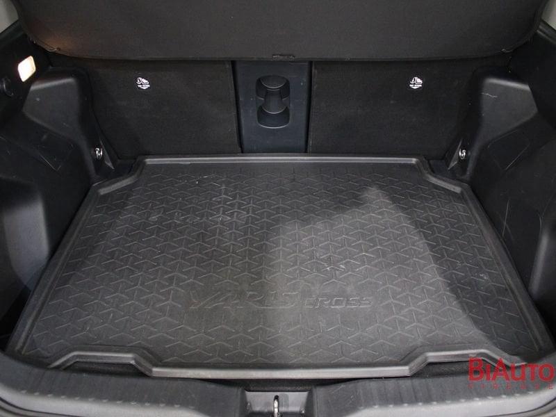 Toyota Yaris Cross Yaris Cross 1.5 Hybrid 5p. E-CVT AWD-i Lounge