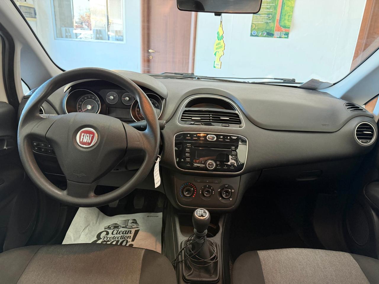 Fiat Punto 1.4 8V 5 porte GPL KM 89000 OK NEOPATENTATI