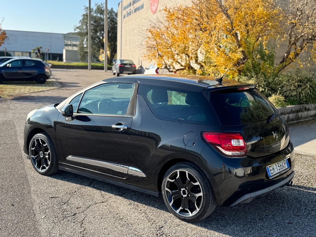 Ds DS3 3 1.6 HDi 90cv Just Black