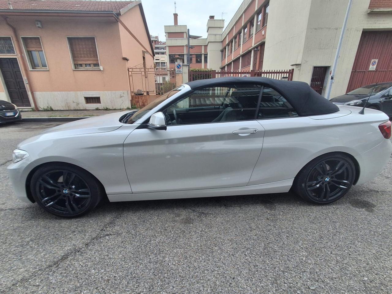 Bmw 218 218i Coupé Luxury