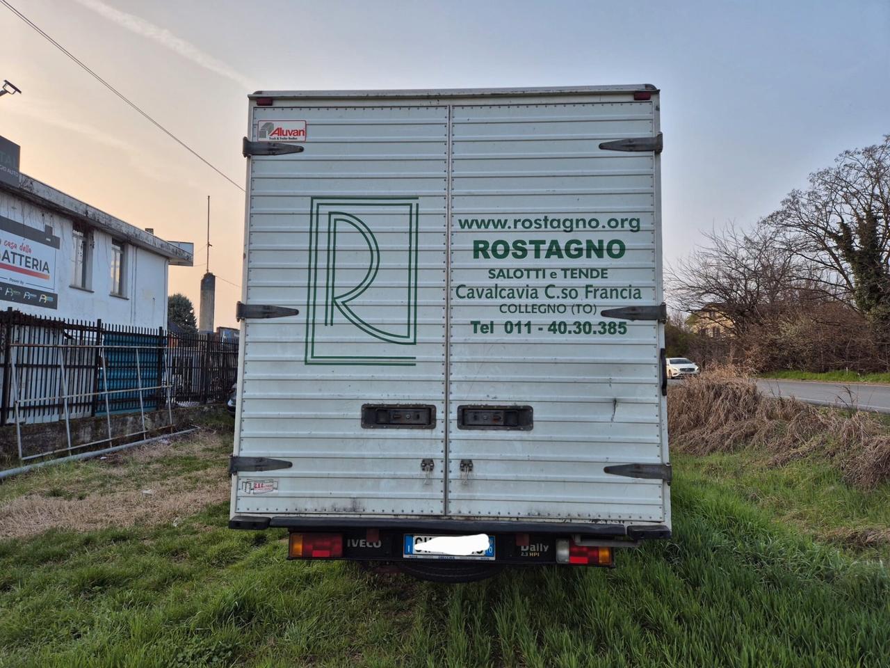 IVECO DAYLY 35 CABINATO CON SOVRACABINA