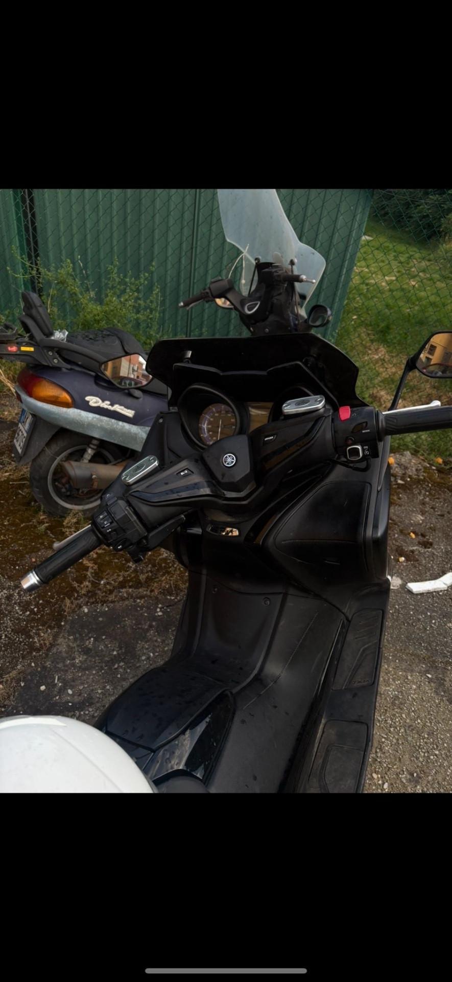 Yamaha T Max 560 Sport