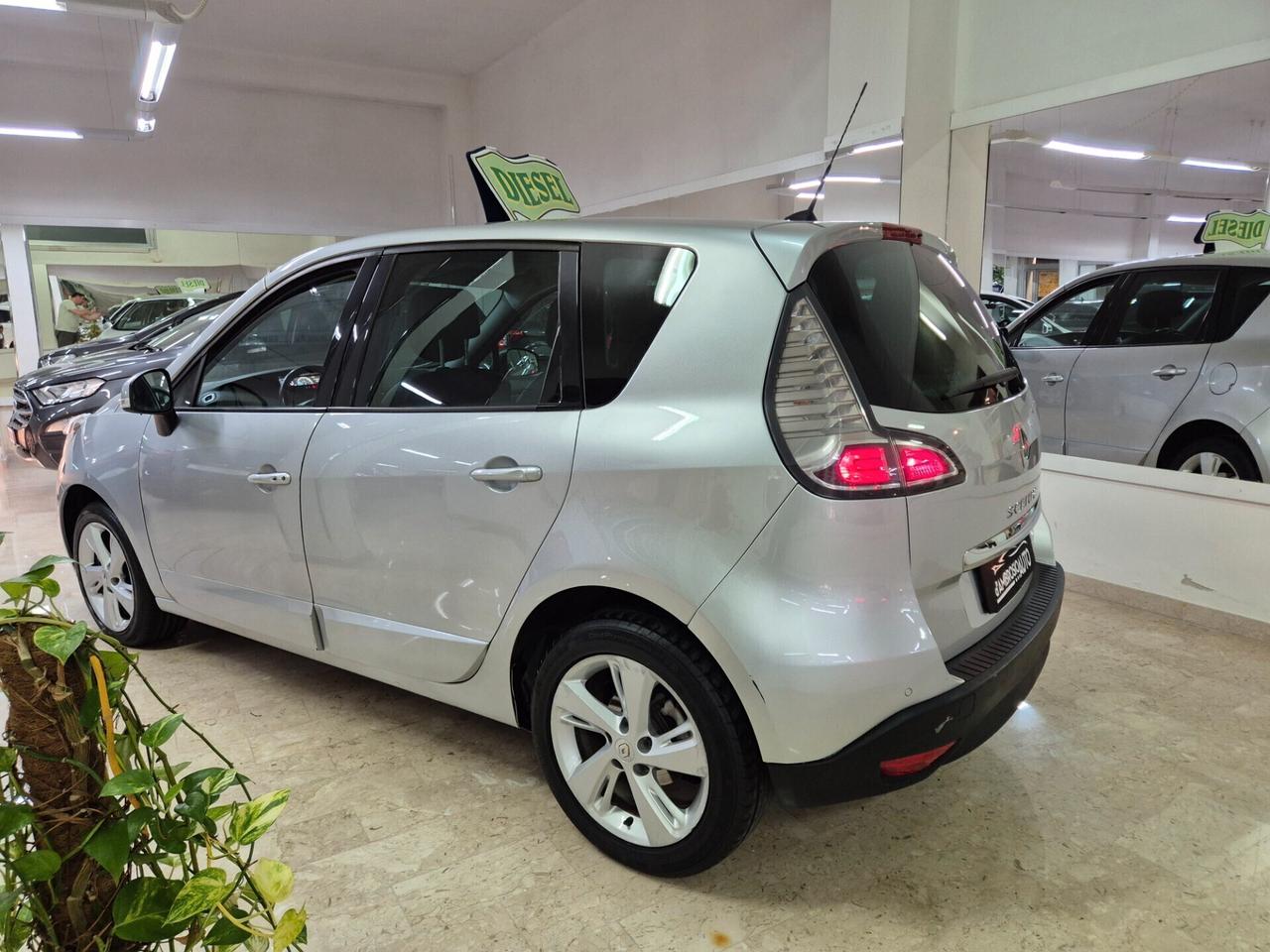 Renault Scenic X-Mode 1.5 dCi 110 CV Luxe-Privilege