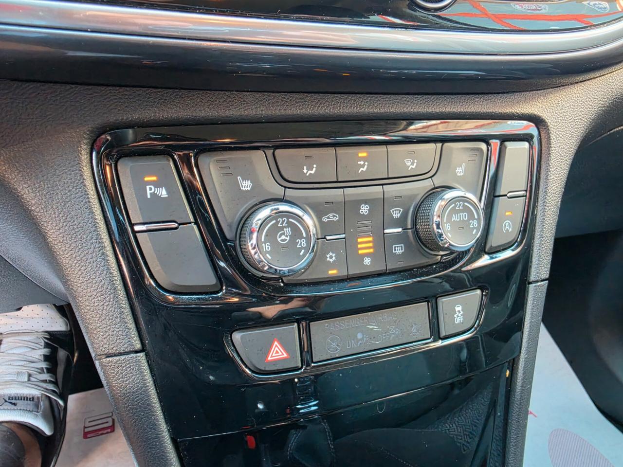 Opel Mokka X 1.6 diesel 01/2019 Cv110