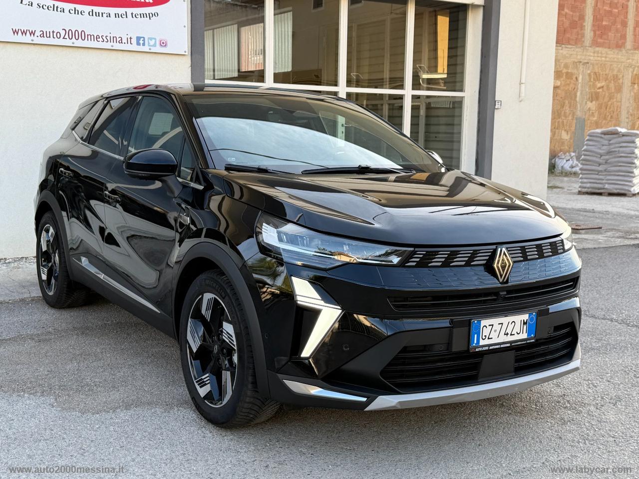 RENAULT Symbioz Full Hyb. E-Tech 145 CV Iconic