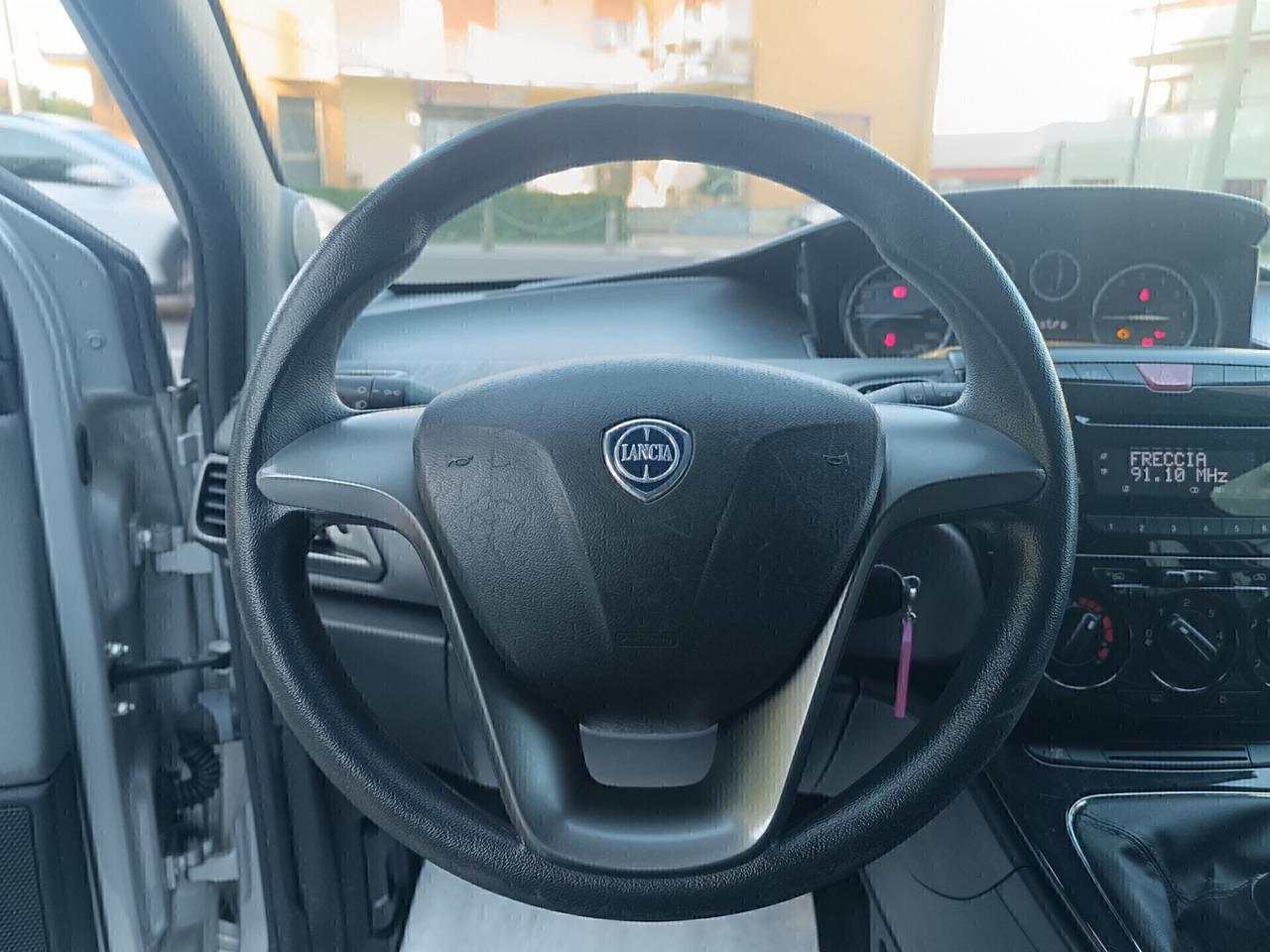 Lancia Ypsilon 1.2 SILVER CON GARANZIA 12 MESI