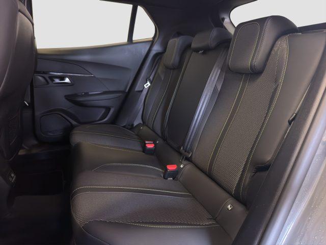 PEUGEOT 2008 2008 Hybrid 136 e-DCS6 GT