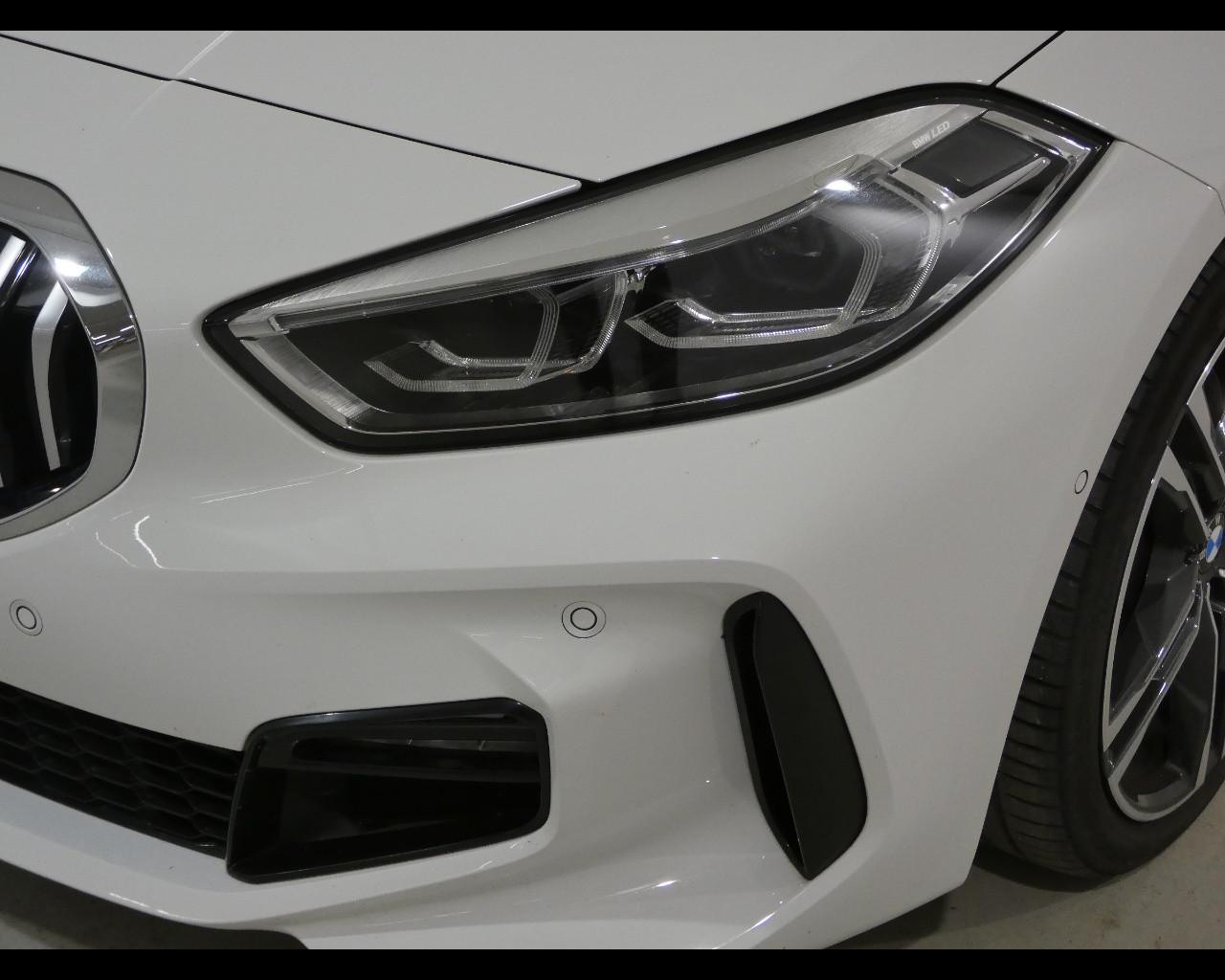 BMW Serie 1 (F40) - 116d 5p. Msport