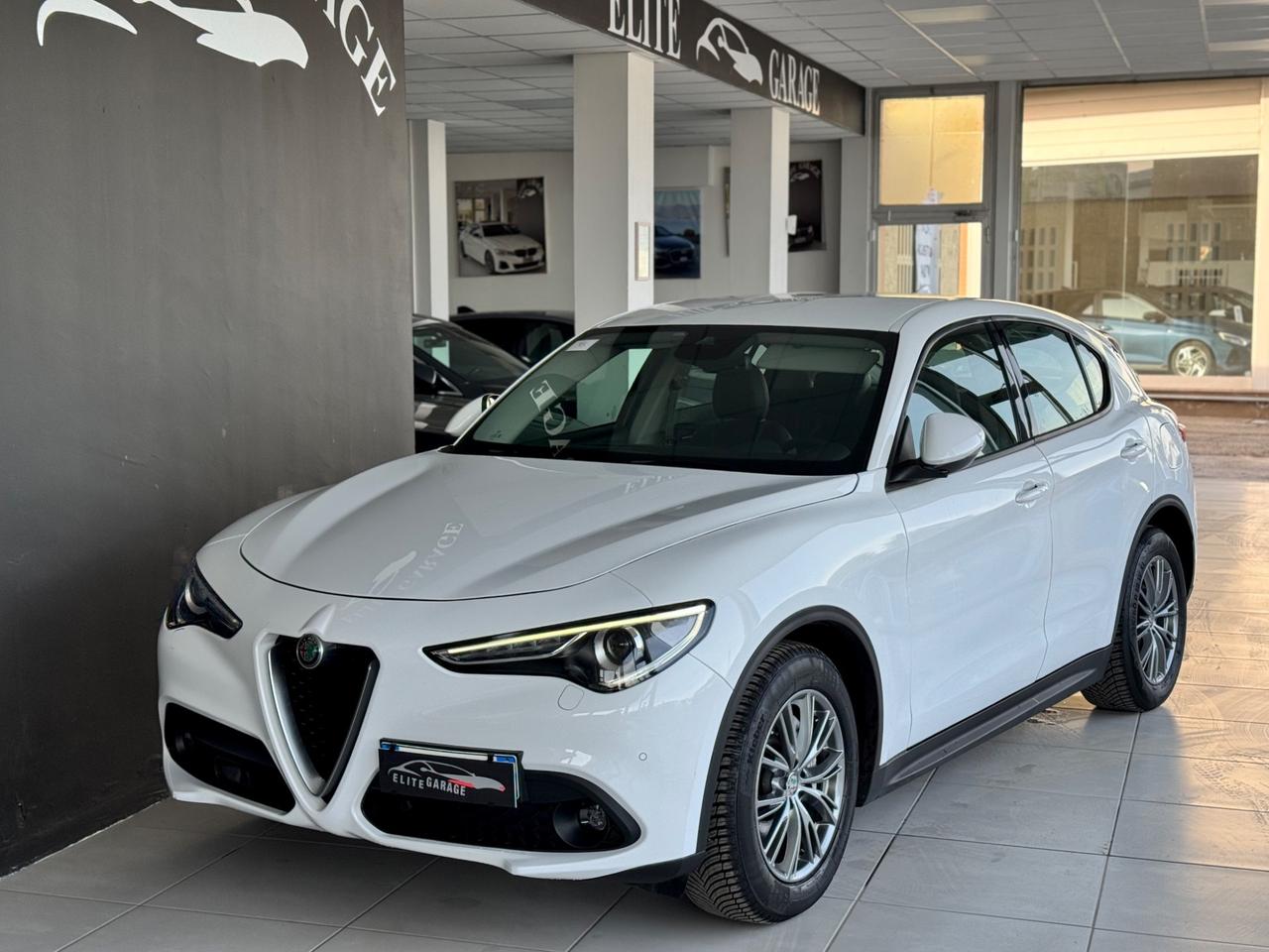 Alfa Romeo Stelvio 2.2 Turbodiesel 180 CV AT8 RWD Executive
