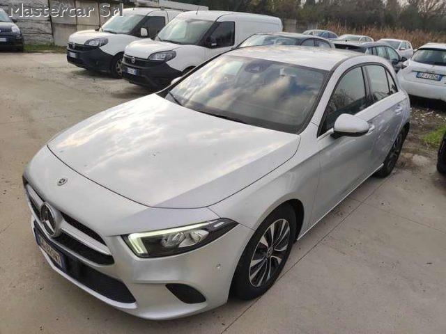 MERCEDES-BENZ A 180 D 116cv auto Business Extra - GG415WT