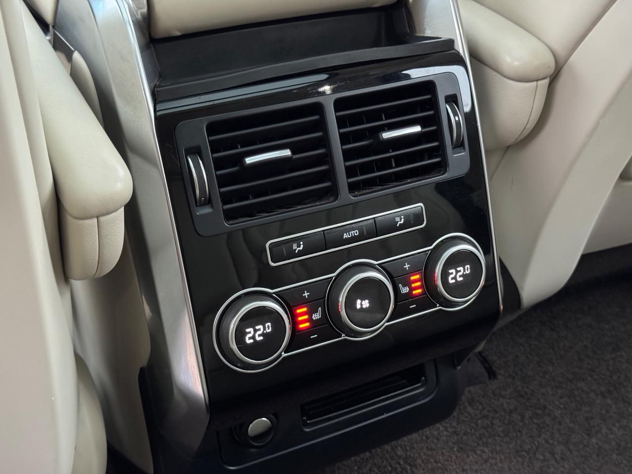 Land Rover Range Rover Sport 3.0 TDV6 HSE Dynamic