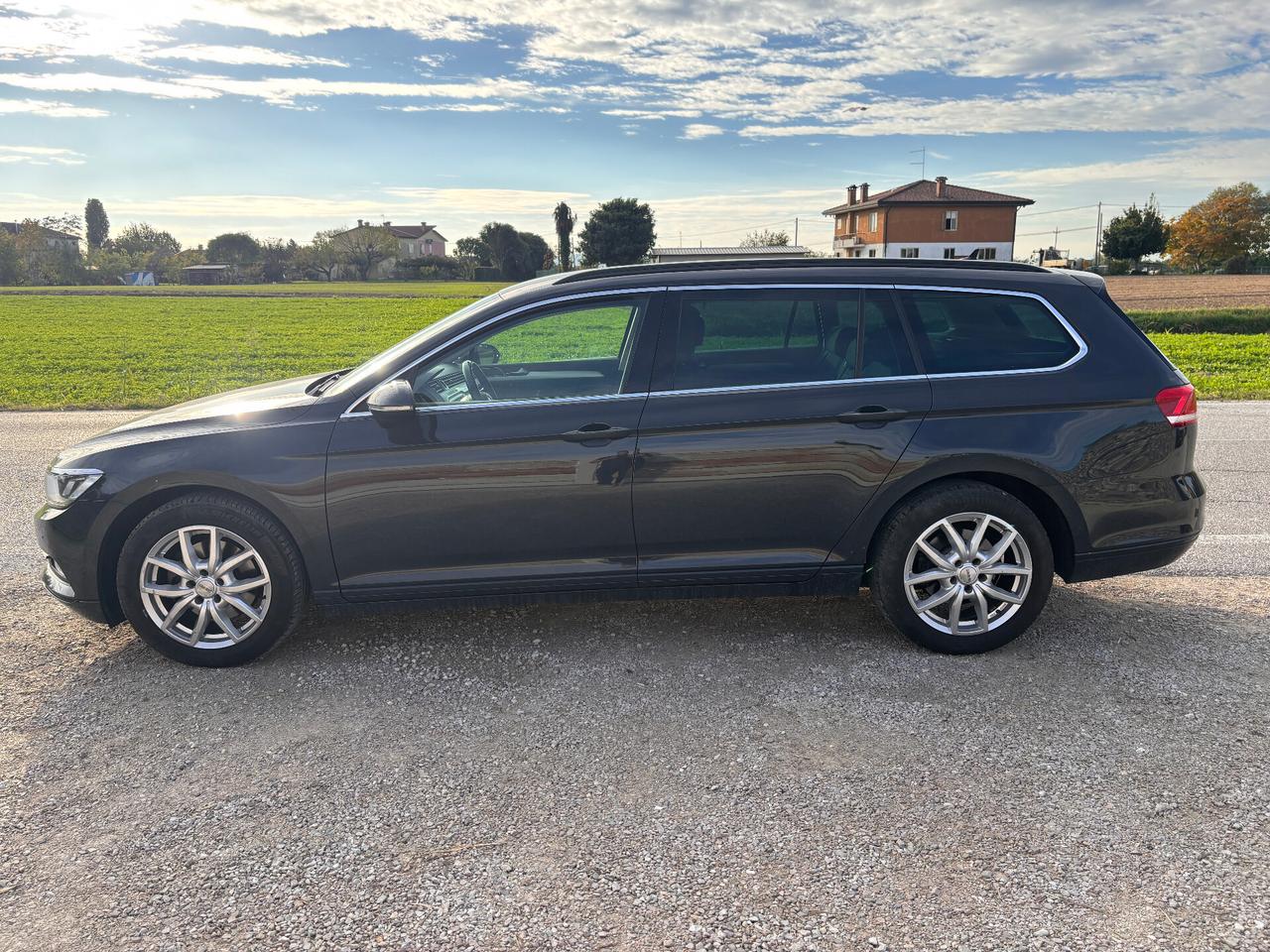Volkswagen Passat Variant 2.0 TDI DSG Business BlueMotion Tech